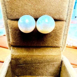 Brand new white studs Edison fresh water pearls 12mm
